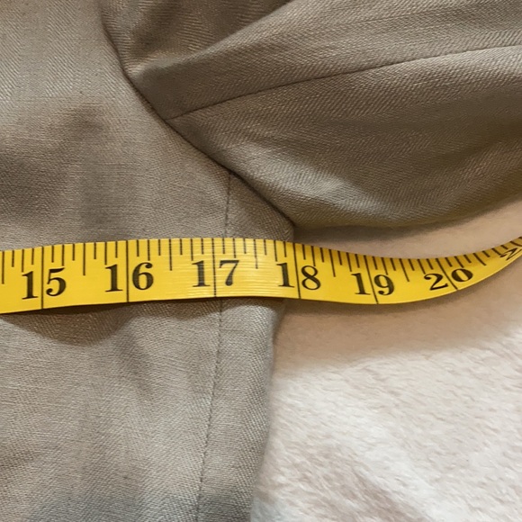 J. Crew Classic Schoolboy Blazer Size 2 Tan Linen - Picture 11 of 12